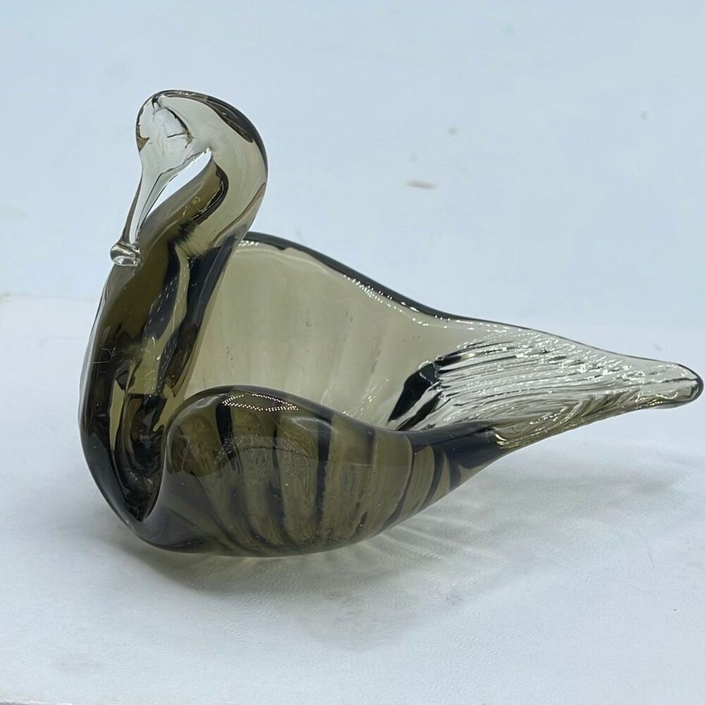 Vintage handblown art glass swan in a Smokey topaz color.